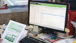 TrueTouch_screenshot_300dpi-LR